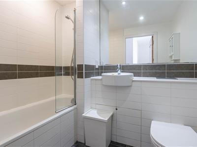 Main bathroom